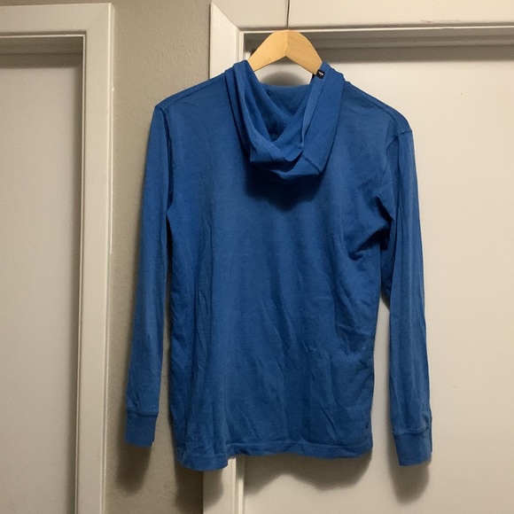 Kids large (14-16) blue quick silver tee with a hoodie. - Picture 3 of 4